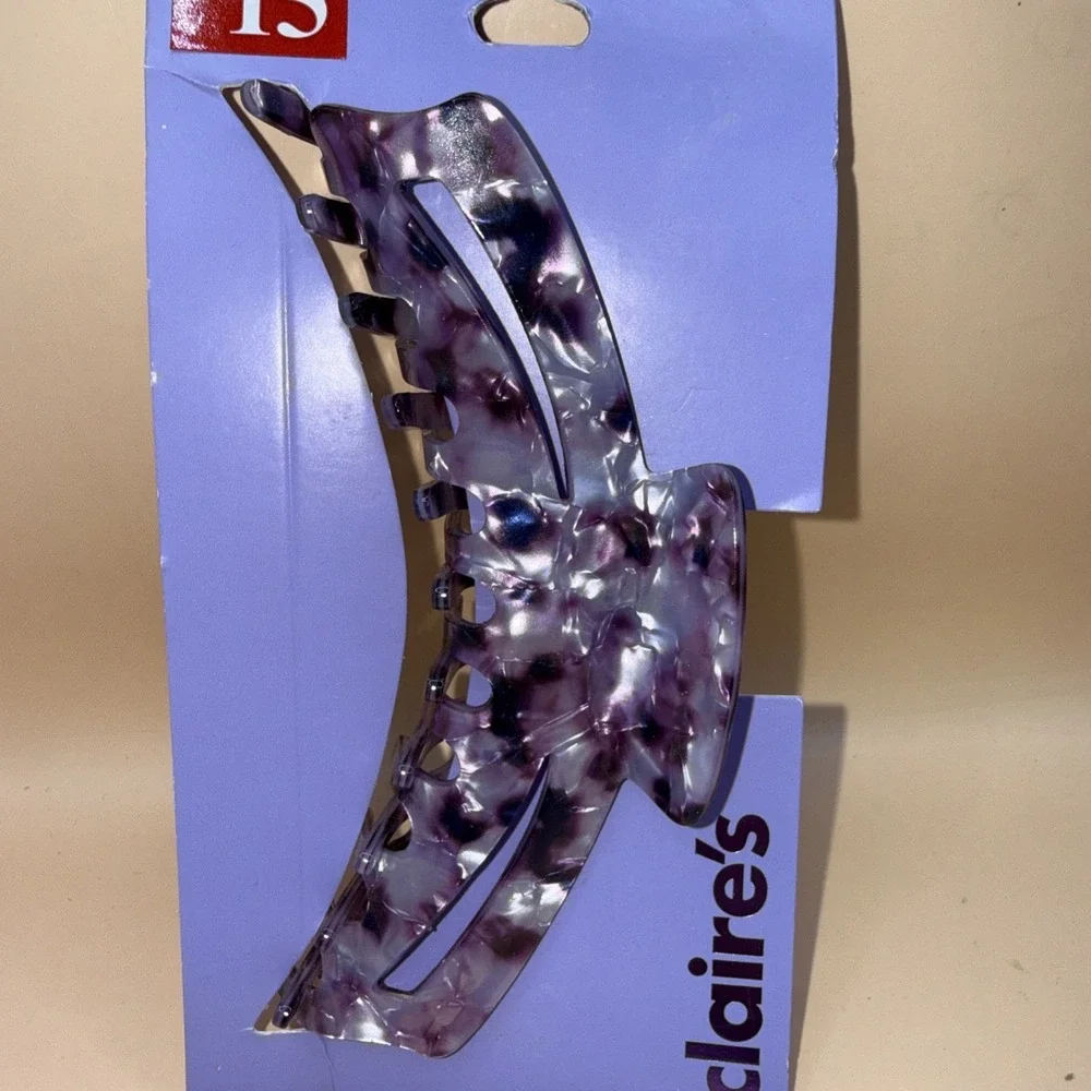 Claire's large marble purple print hair clip claws 5.5